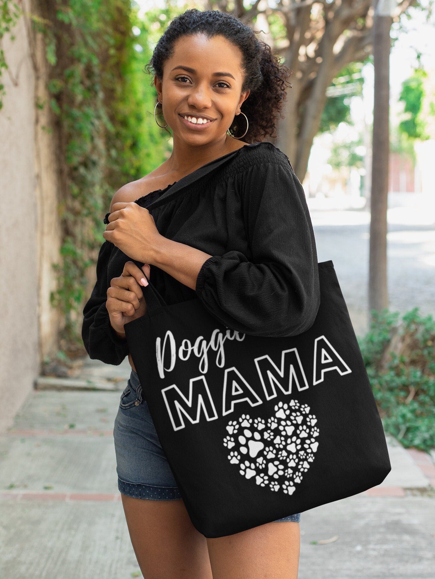 Doggie Mama Black Tote Bag - Cute and Fashionable Dog Mom Reusable Grocery Shopping and School Bag, Perfect gift for Moms, Dads, Pet Owners