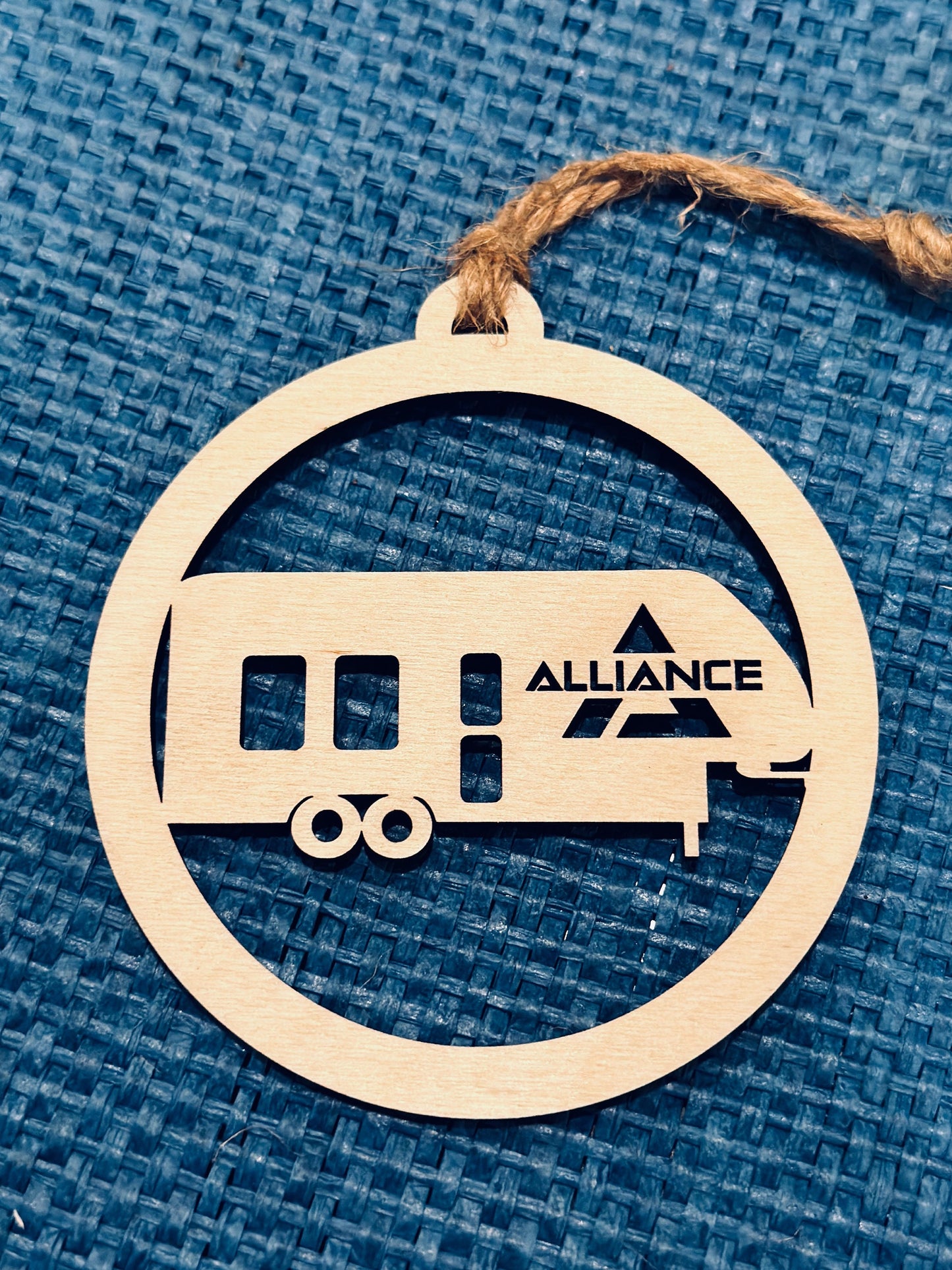 Alliance Fifth Wheel Ornament, Birchwood RV Camper Christmas Ornament