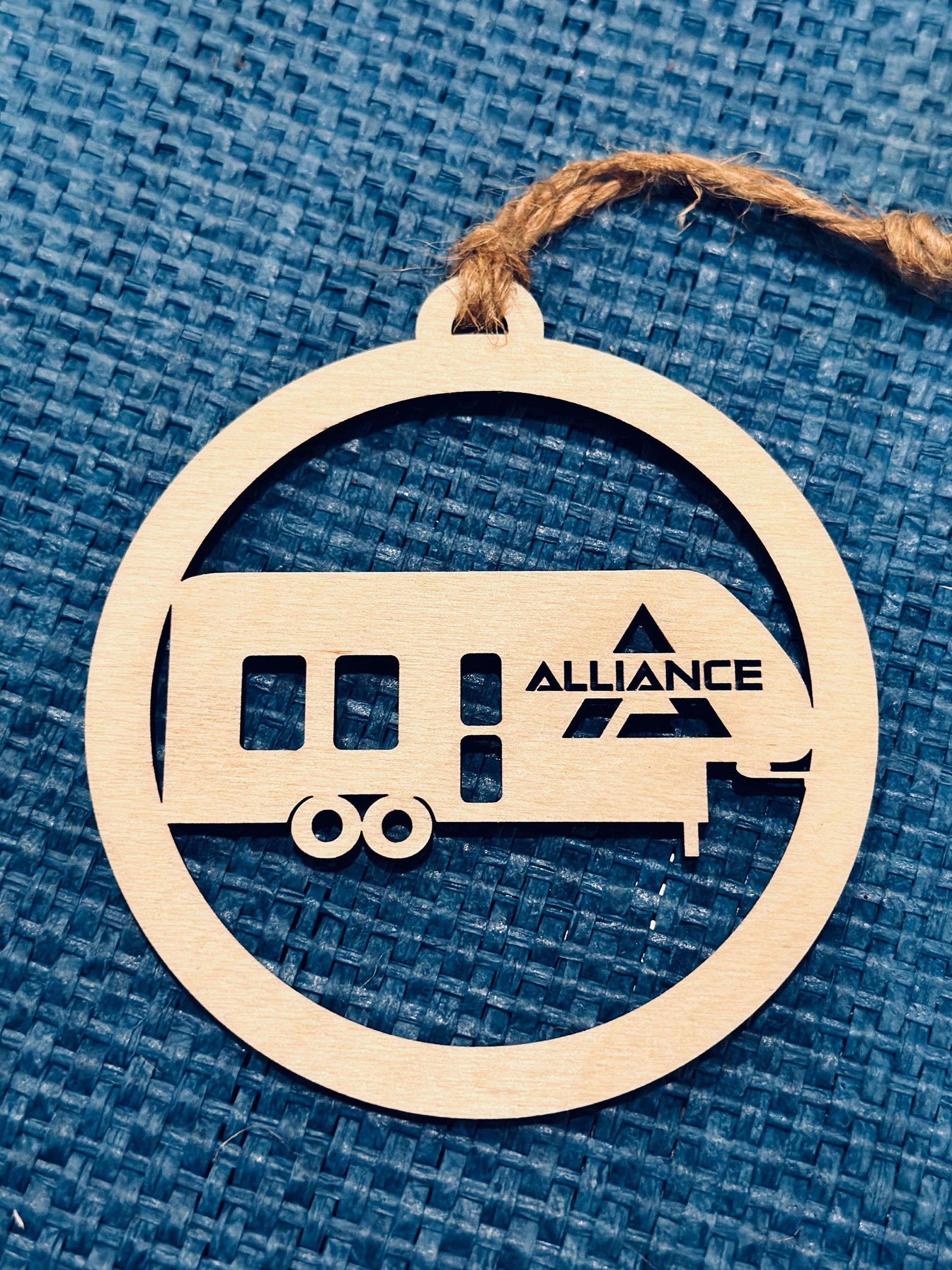 Alliance Fifth Wheel Ornament, Birchwood RV Camper Christmas Ornament