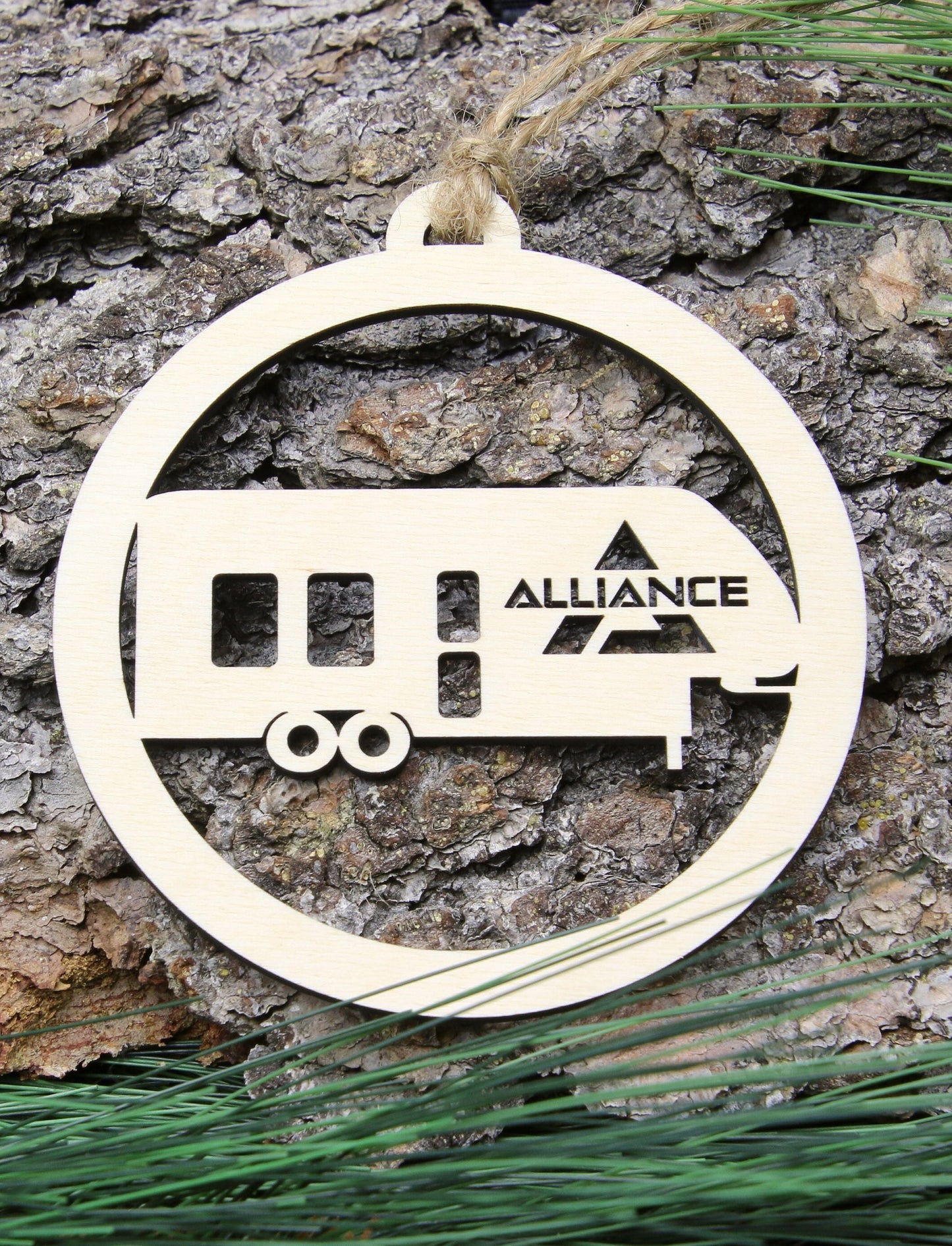 Alliance Fifth Wheel Ornament, Birchwood RV Camper Christmas Ornament