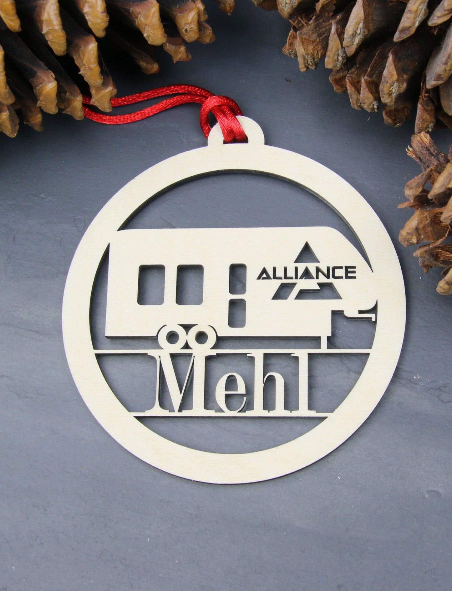 Personalized Alliance 5th Wheel Camper Ornament, Custom Camping Ornament,Round RV Fifth Wheel Camper Christmas Ornament, Unique Outdoor Gift