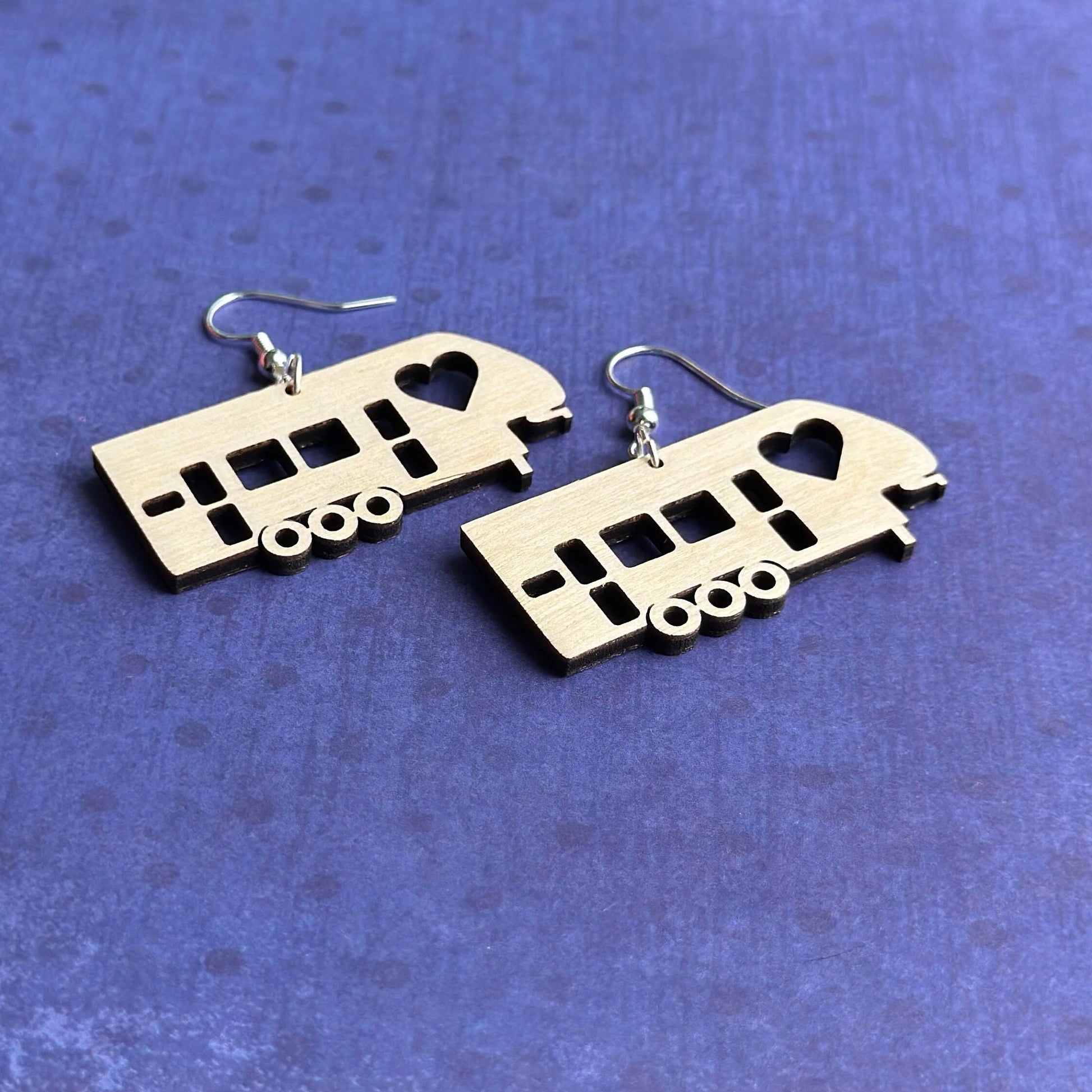 Three Axle 5th Wheel Camping Dangle Earring with Heart - RV 3 Axle Toy Hauler Fifth Wheel Earrings, Perfect Gift for Her, Happy Camper Gift