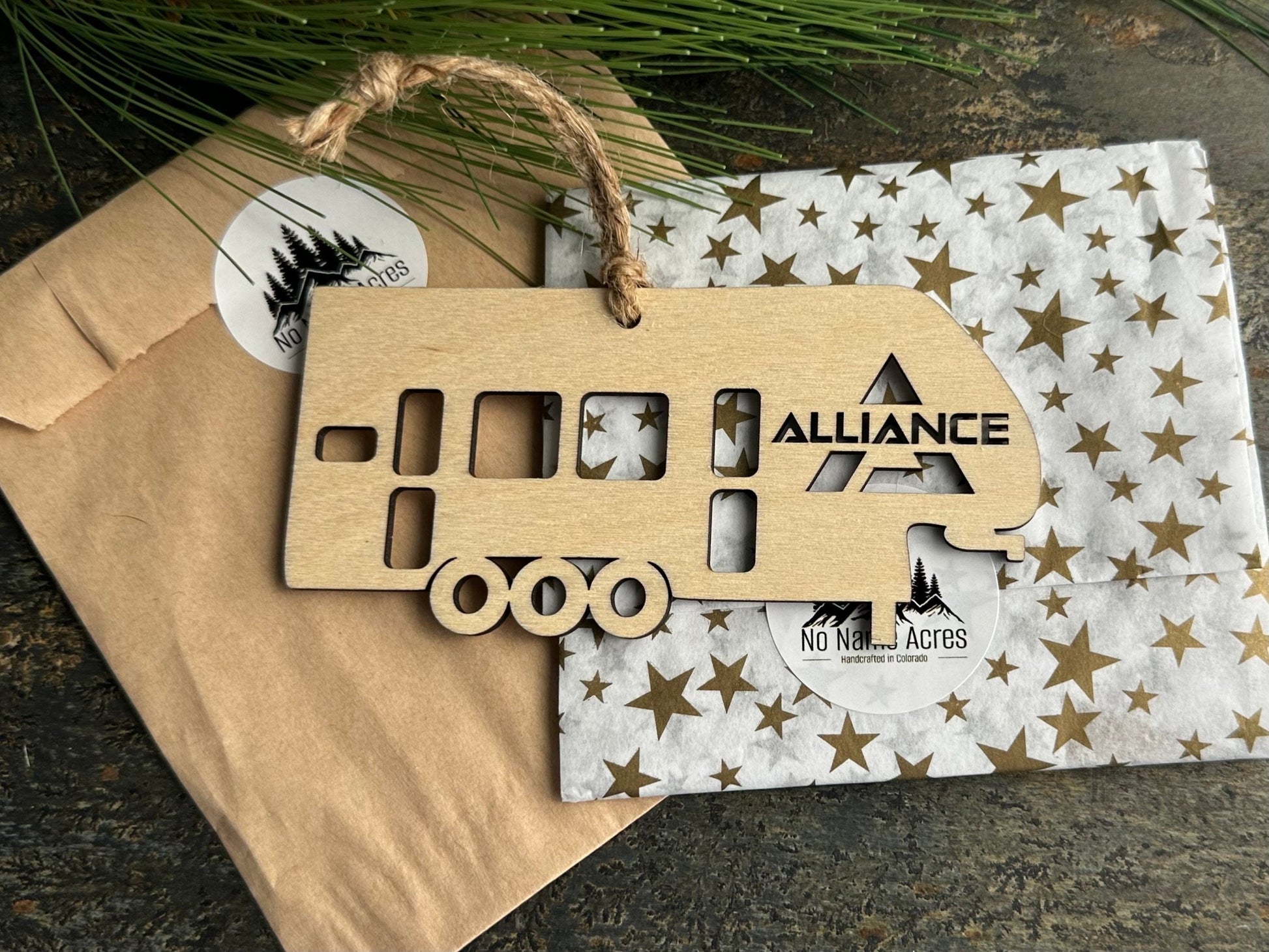 Birchwood Alliance 5th Wheel Camper Ornament, Handmade RV Christmas Gift