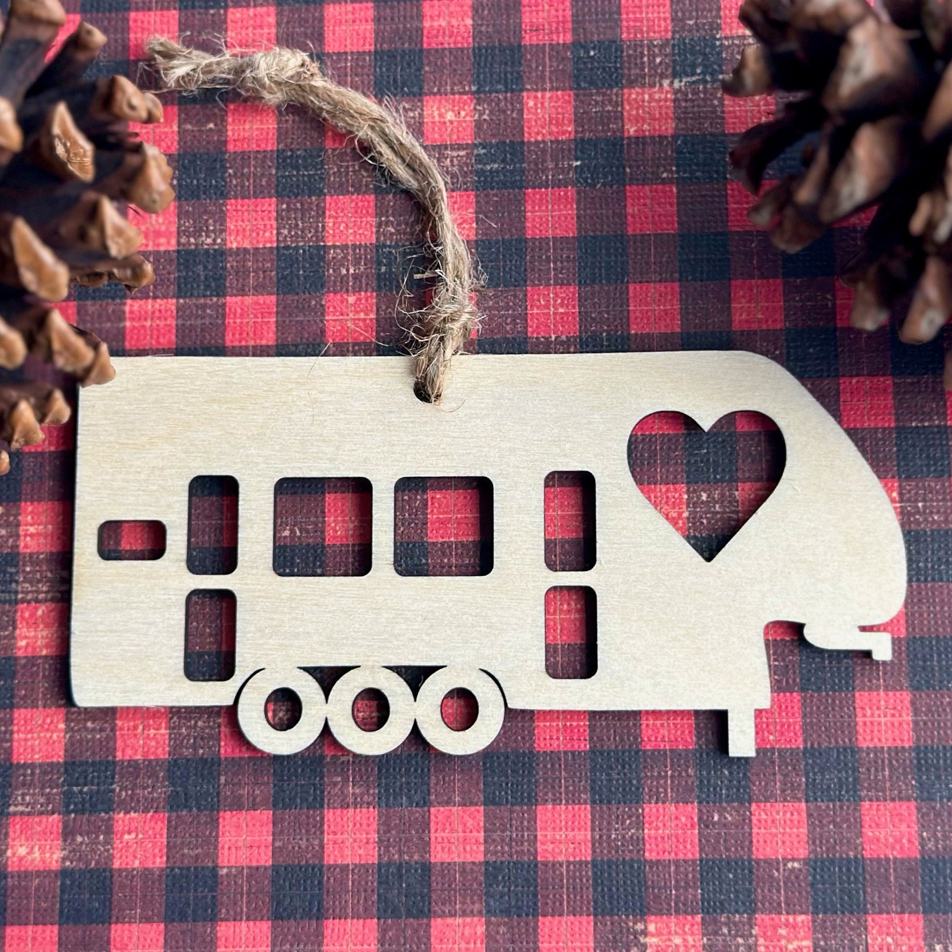 Birchwood 5th Wheel Camper Ornament, 3 Axle RV Toy Hauler