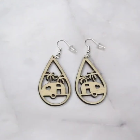 Palm Tree Travel Trailer Earrings – Birchwood Camper Jewelry